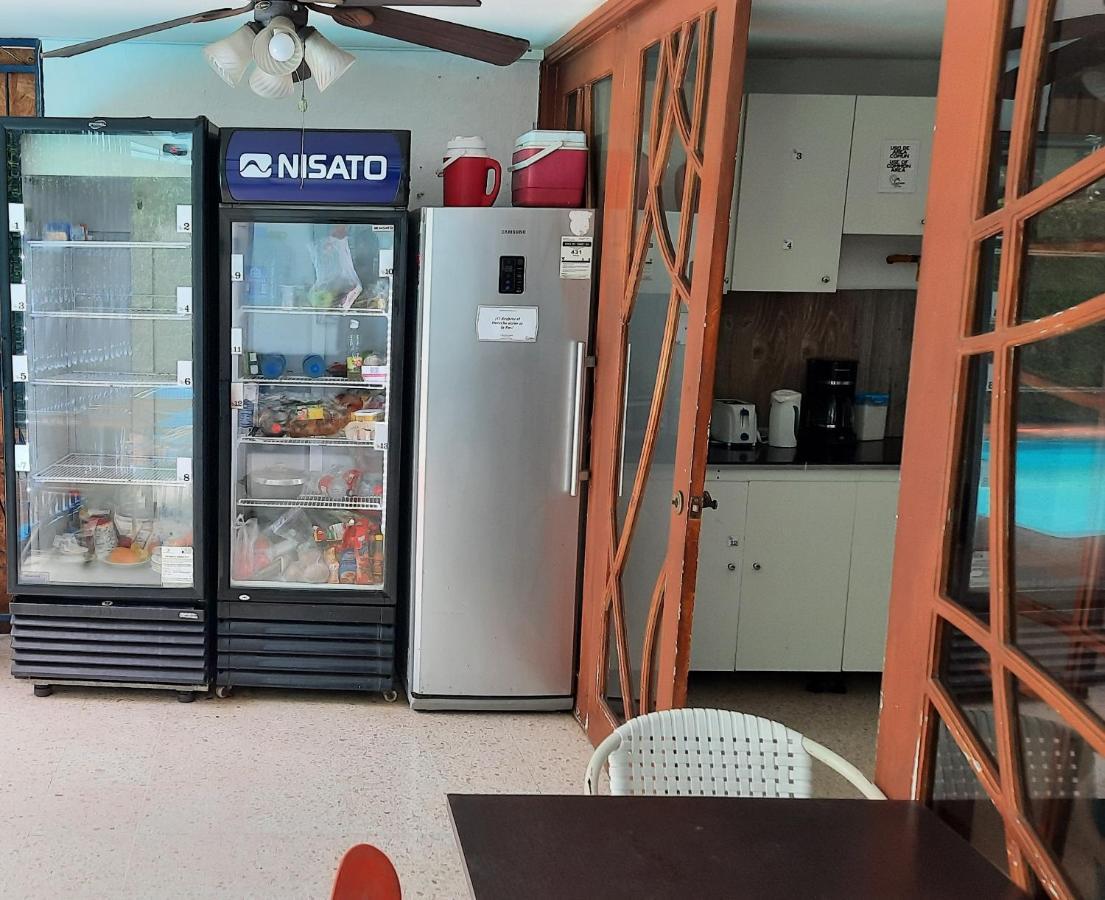Hostal Yoha Kota Panama Bagian luar foto