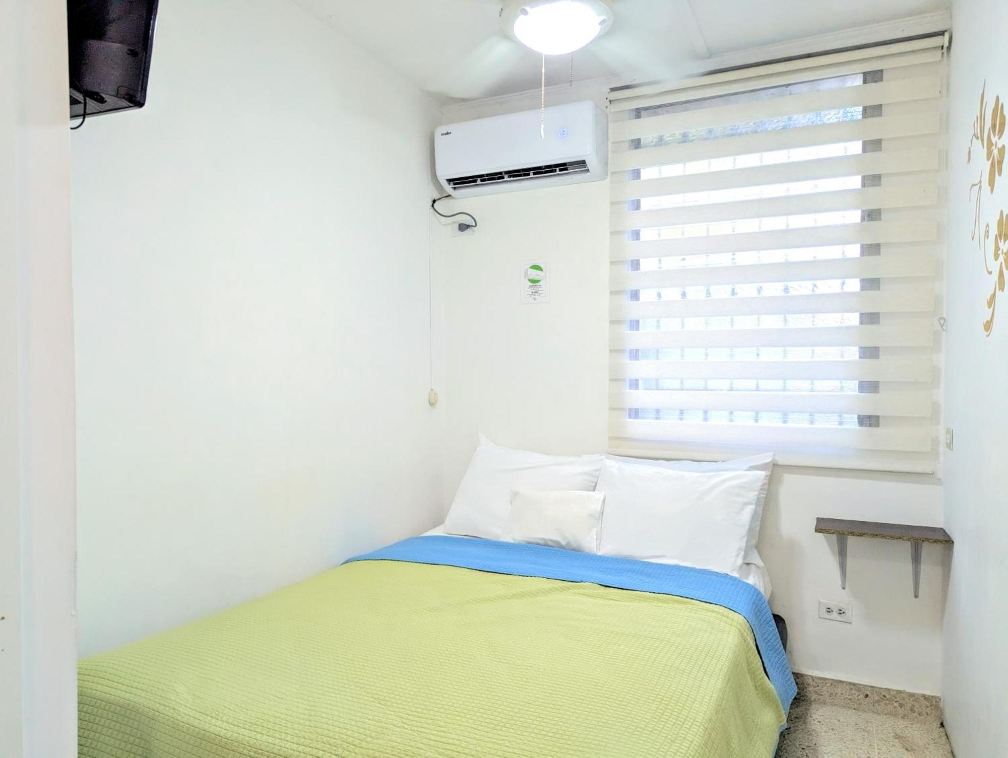 Hostal Yoha Kota Panama Bagian luar foto