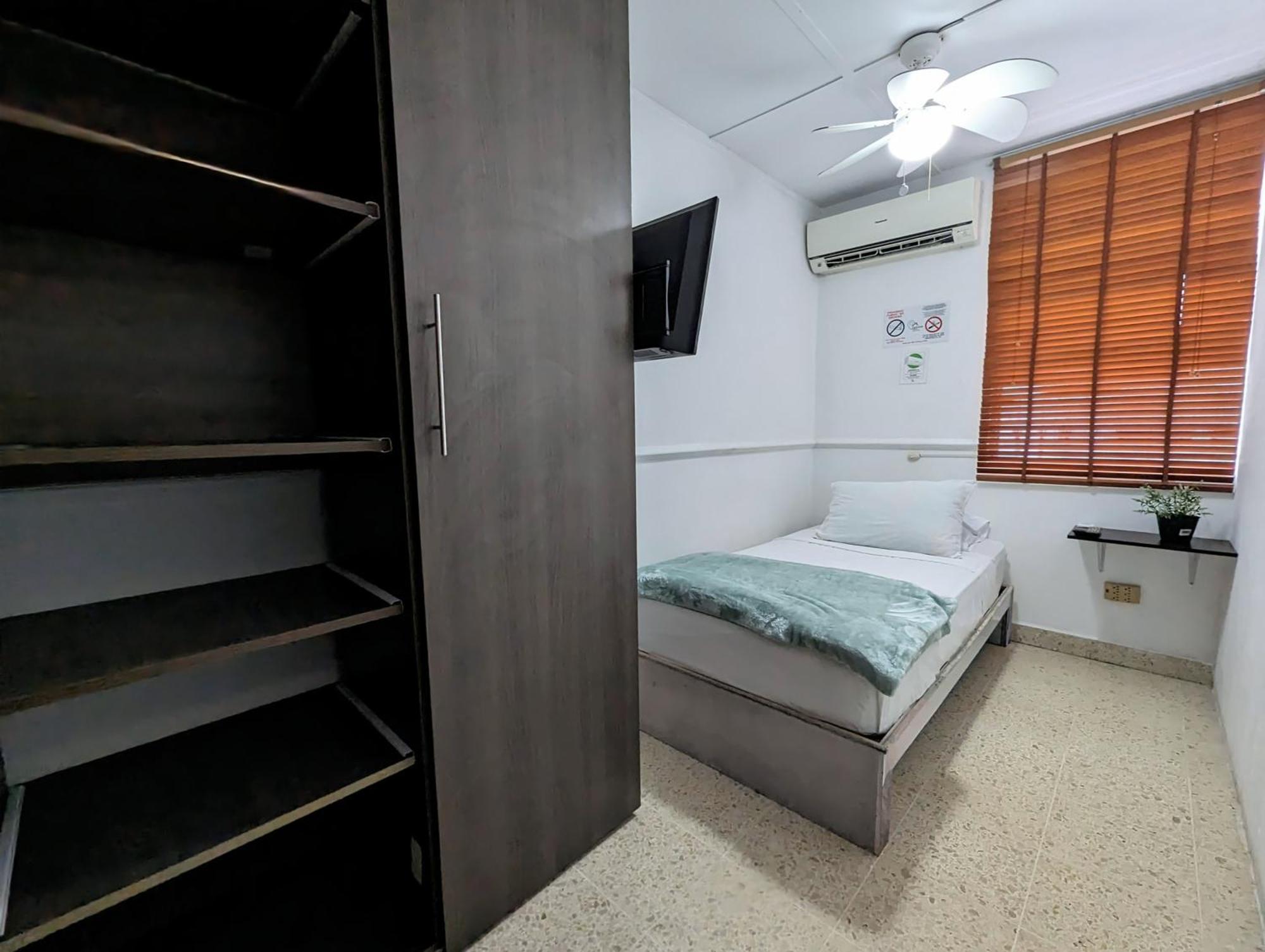 Hostal Yoha Kota Panama Bagian luar foto