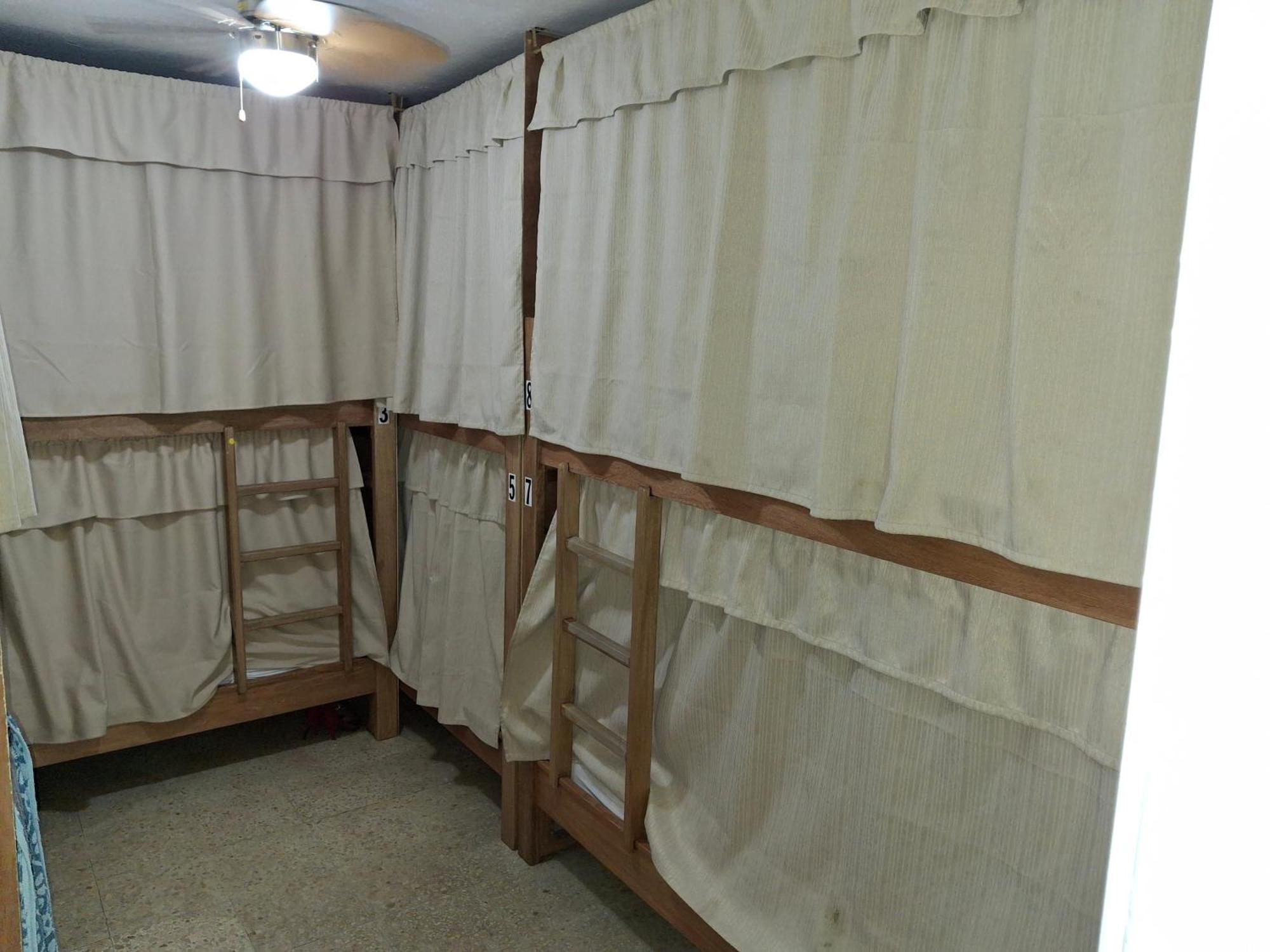 Hostal Yoha Kota Panama Bagian luar foto